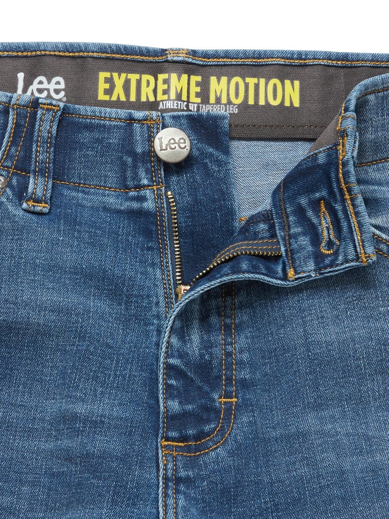 Lee Men's Extreme Motion Athletic Fit Tapered Leg Jean Zander 40W x 30L - Image 3